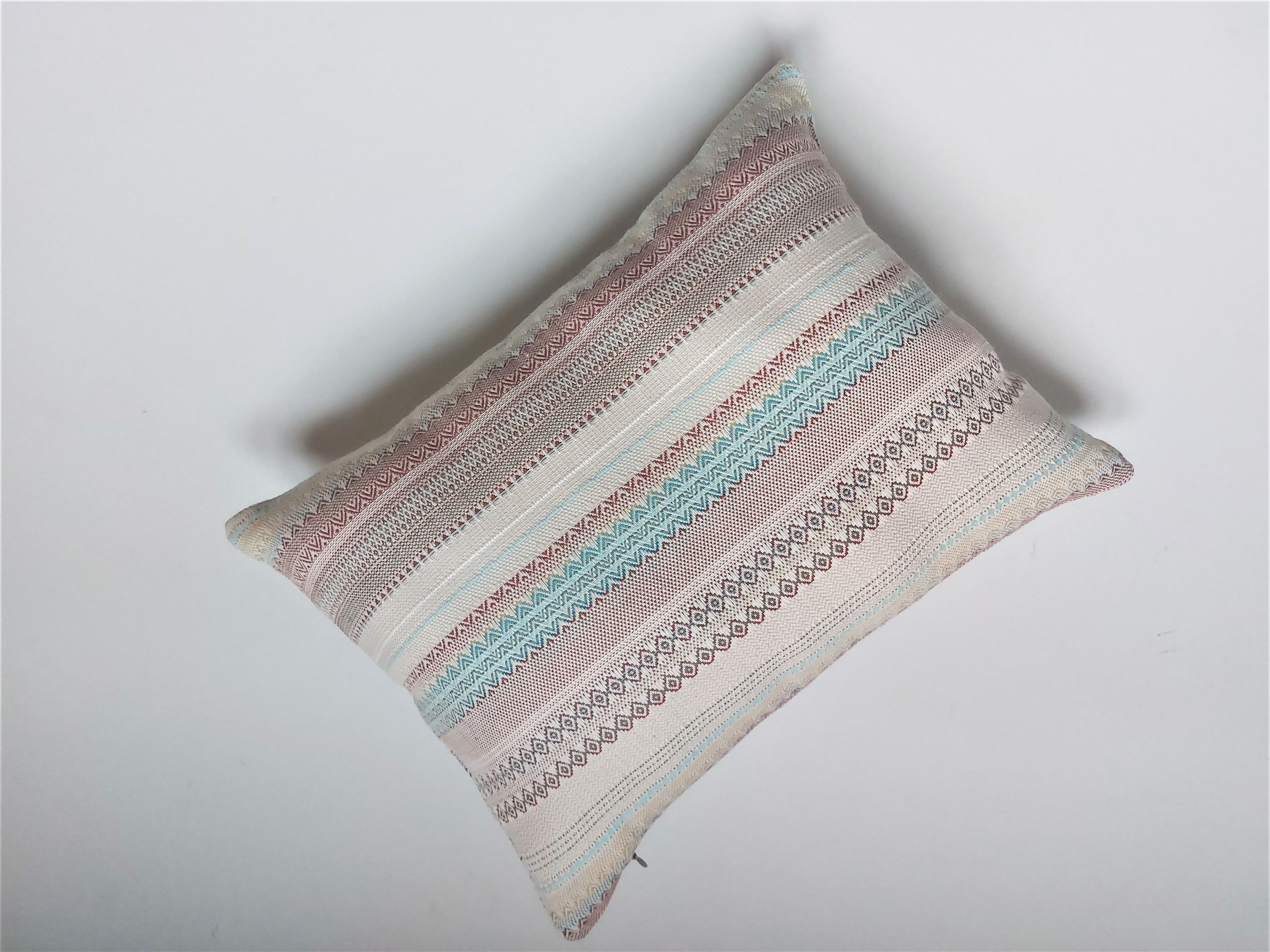 Cushion 40 cm x 30cm beige and blue