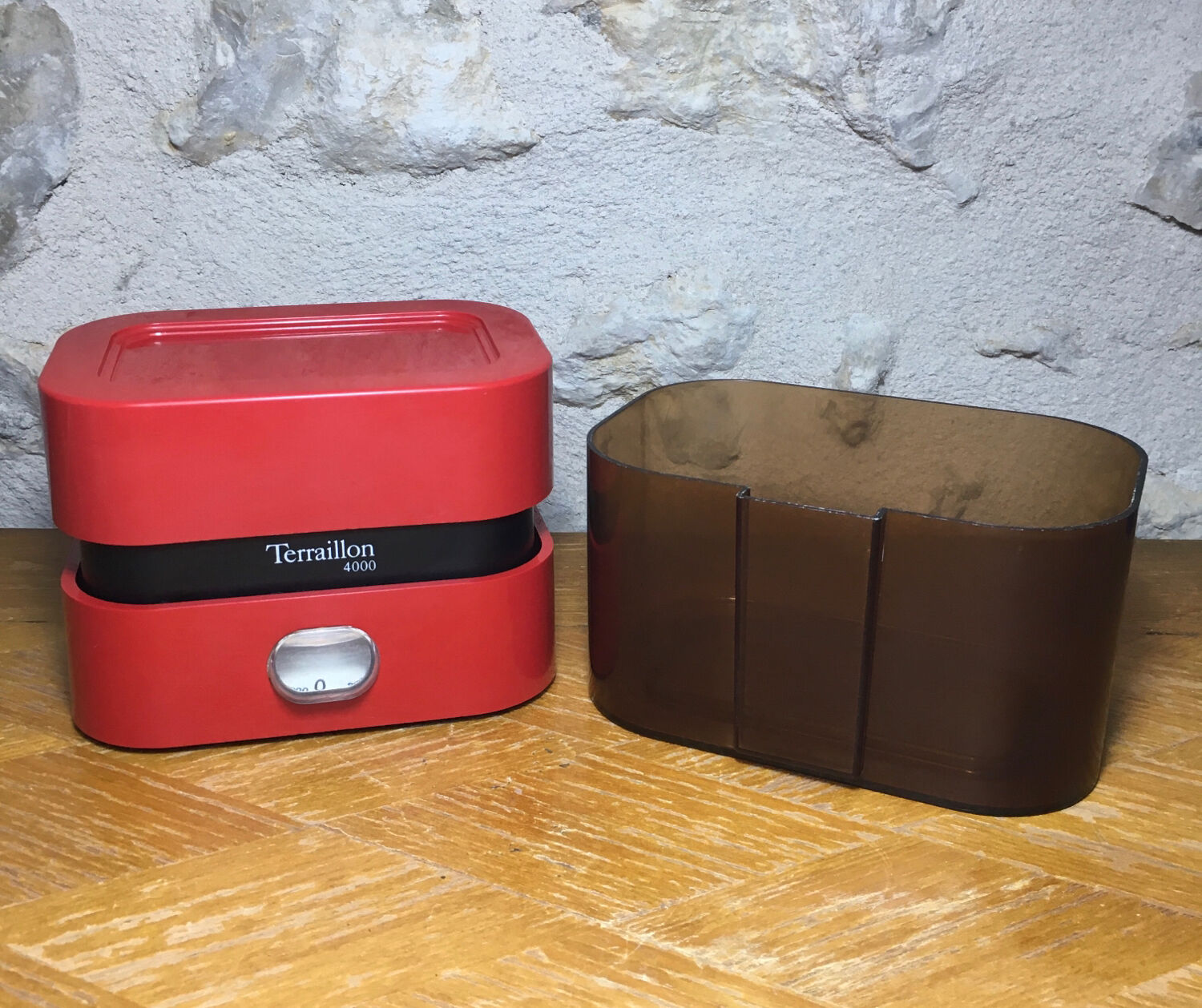 Scale Teraillon 4000 red Vintage