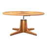 Table à système de forme ovale en noyer