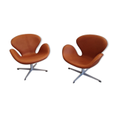 Pair of Swan armchairs by Arne Jacobsen for Fritz Hansen