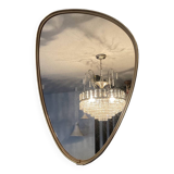 Asymmetrical free-form mirror from the 60s-70s