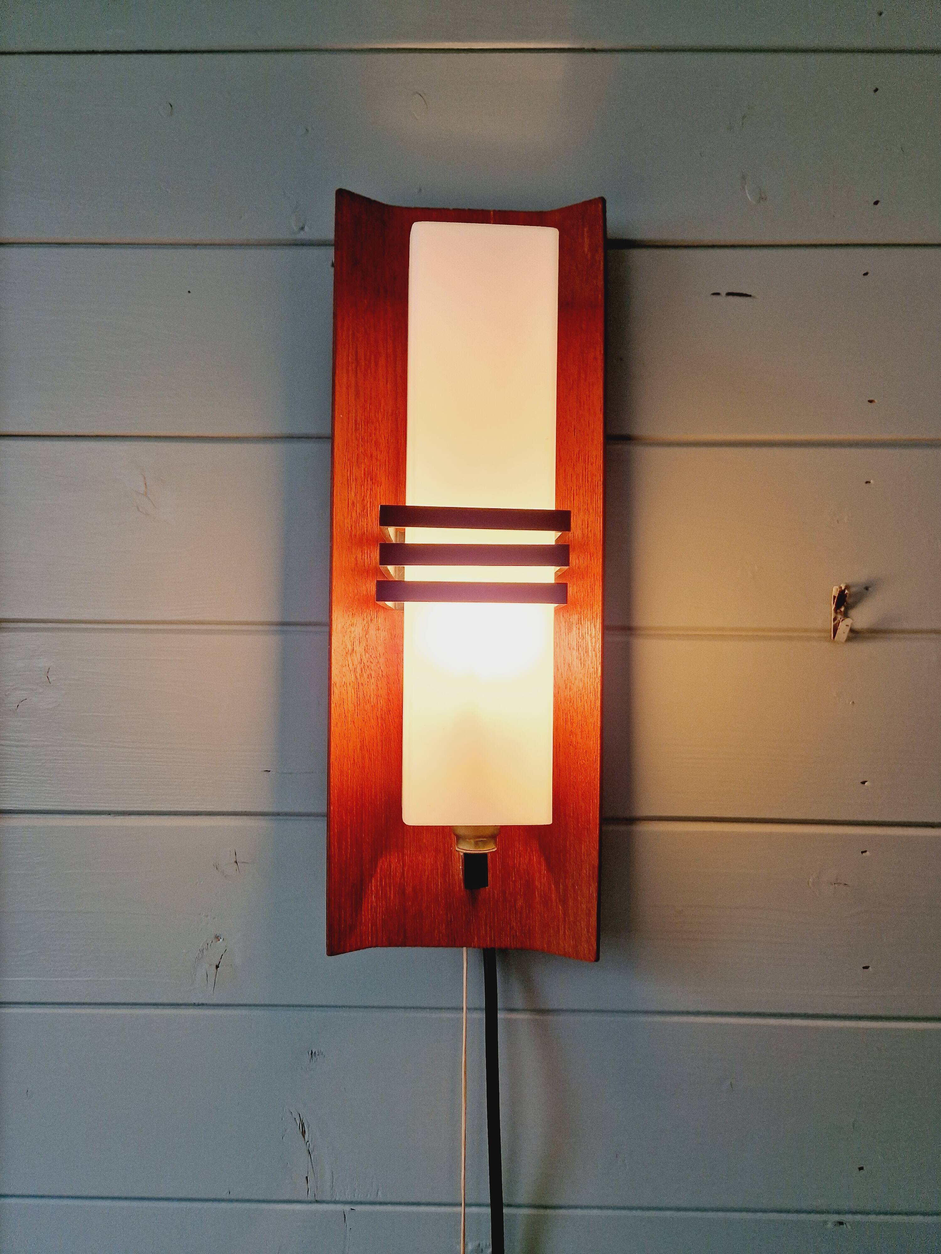 Scandinavian wall light in opaline and teak, 1960s