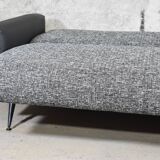 Un magnifique canapé pliant allemand des années 1960 après rénovation complète