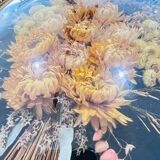 Vintage oval dried flower frame