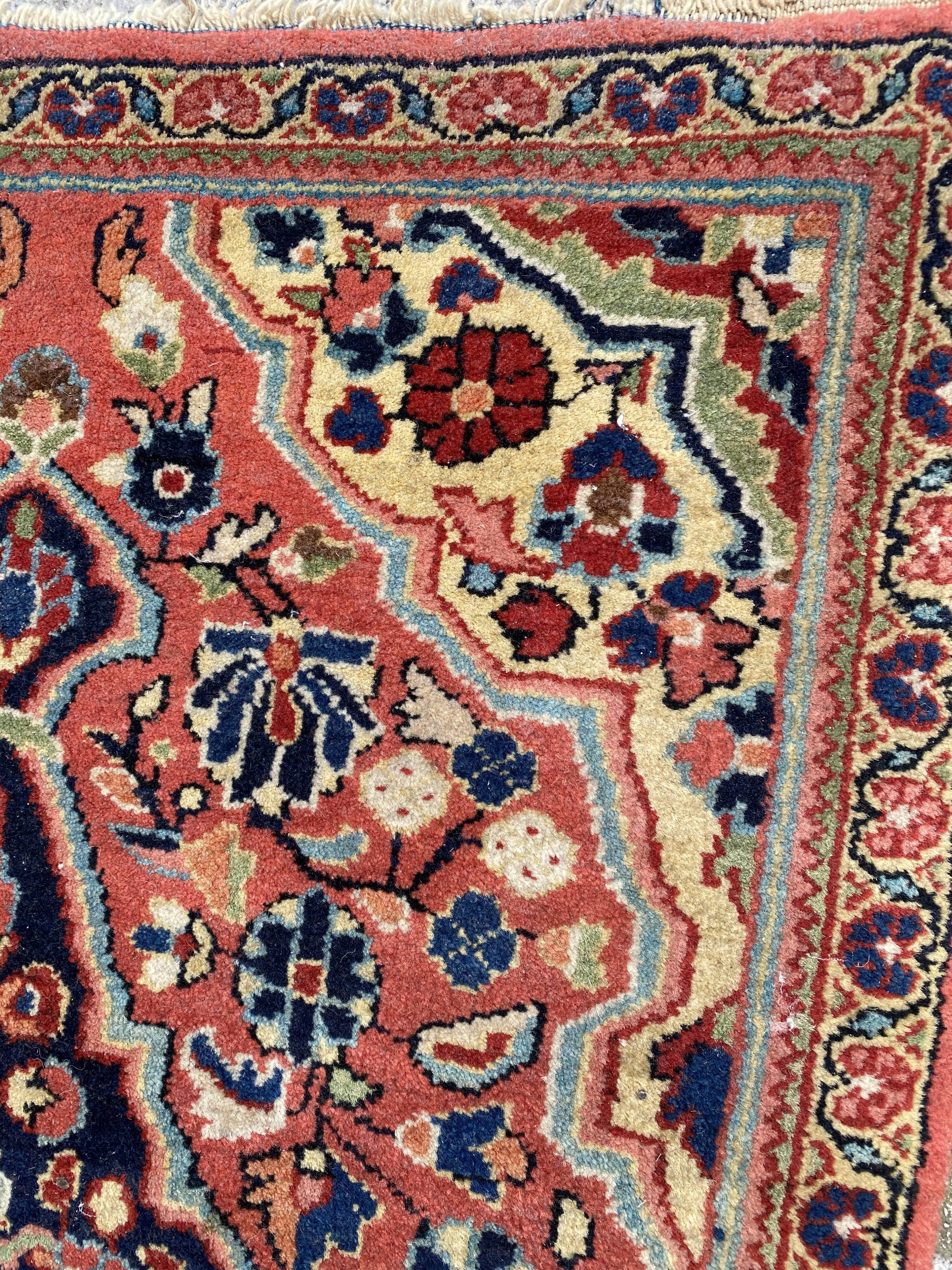 Persian carpet Sarogh handmade 57x84 cm