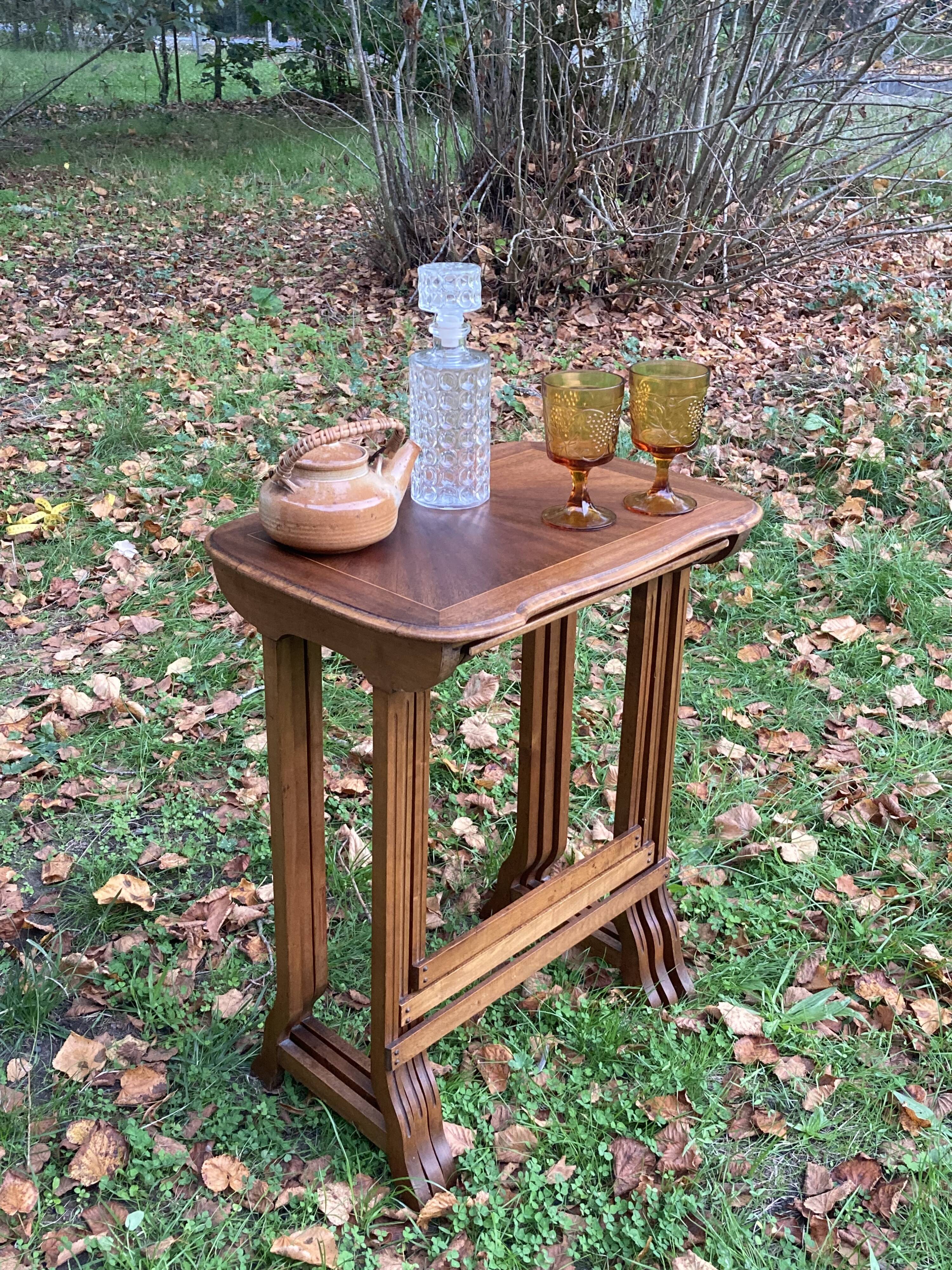 Tables gigogne art déco d’époque 1930 en marqueterie