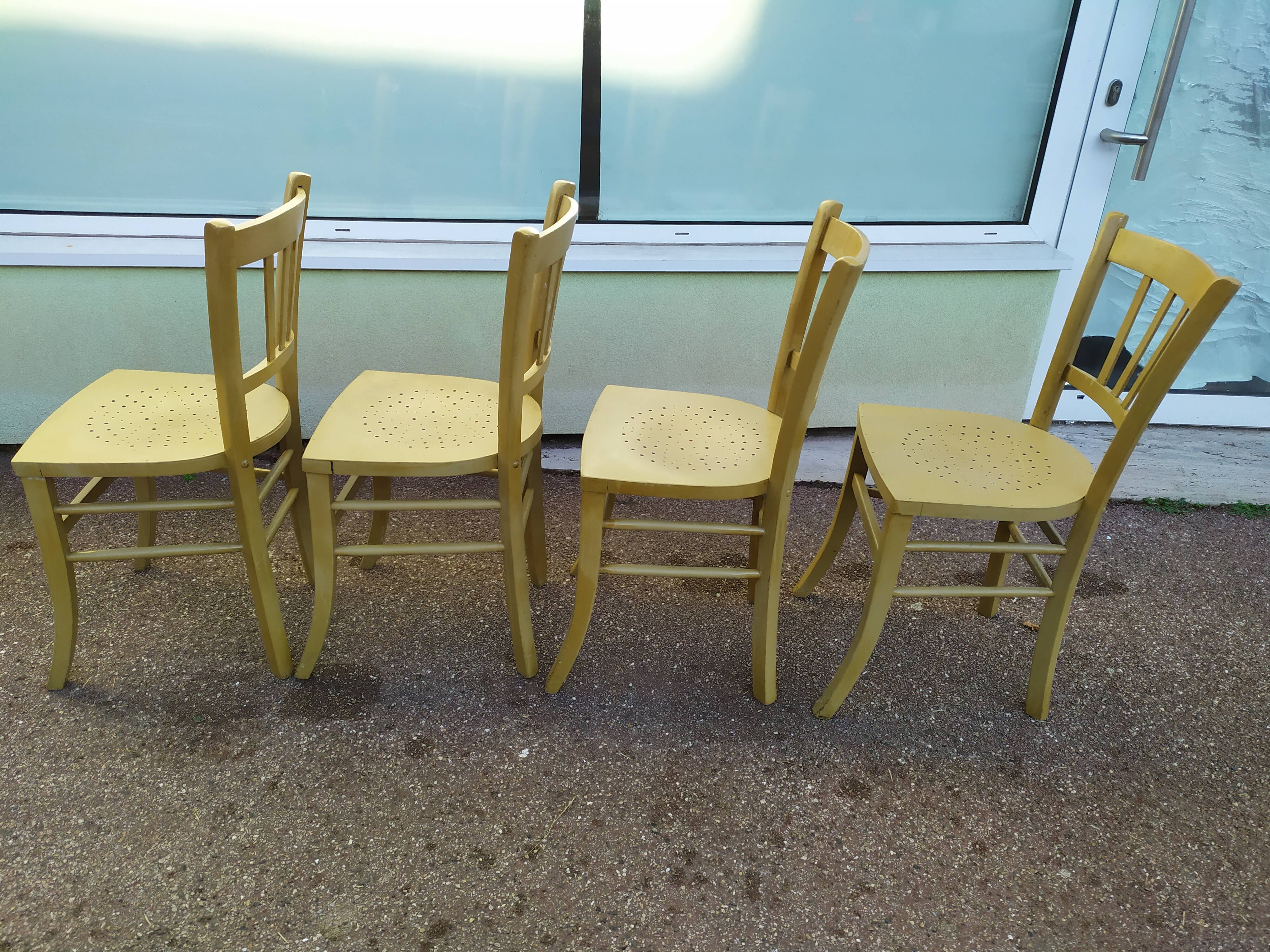 Lot de 4 chaise de bistrot Luterma - repeintes