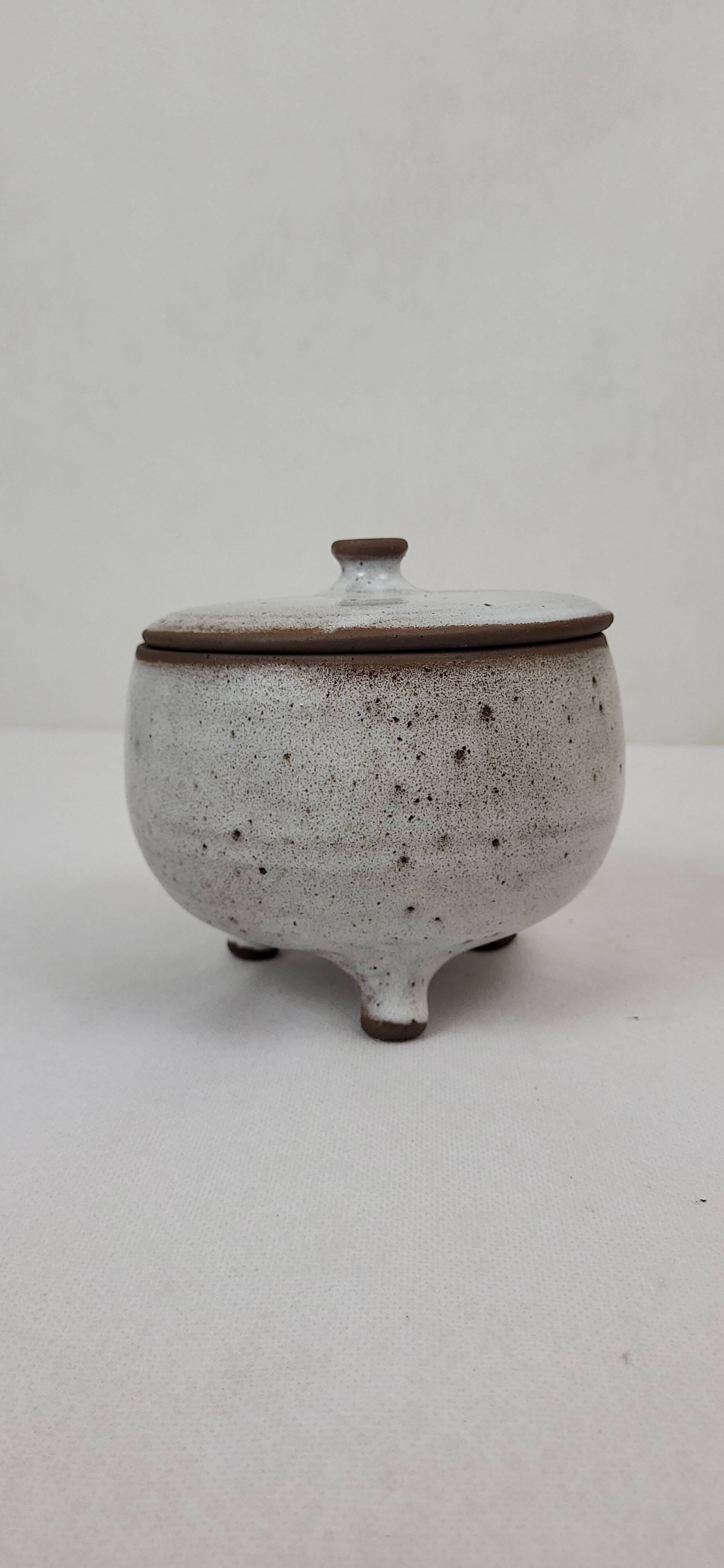 Ratilly / Pierlot stoneware honey pot