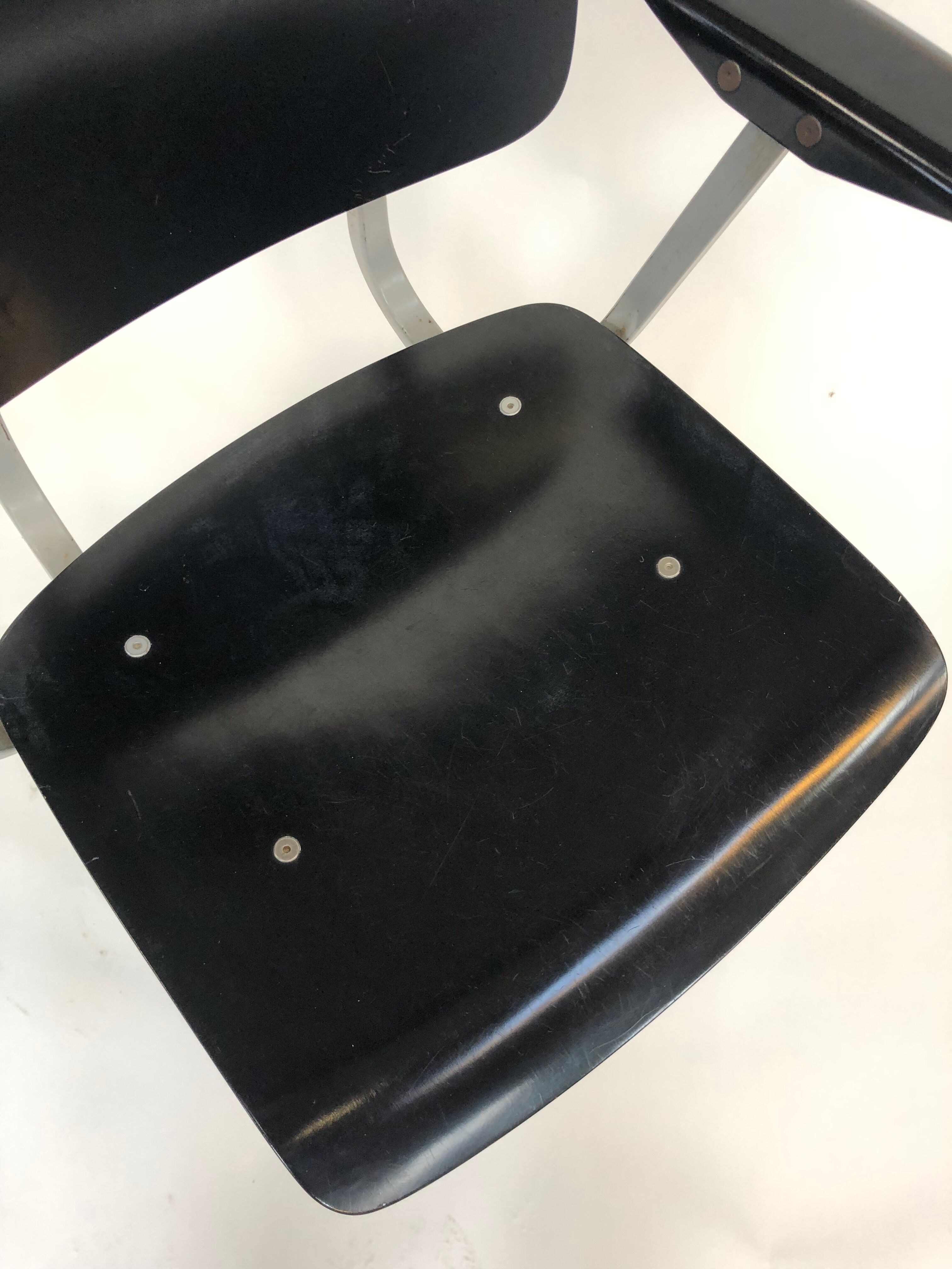 Set of 4 Revolt chairs by Friso Kramer