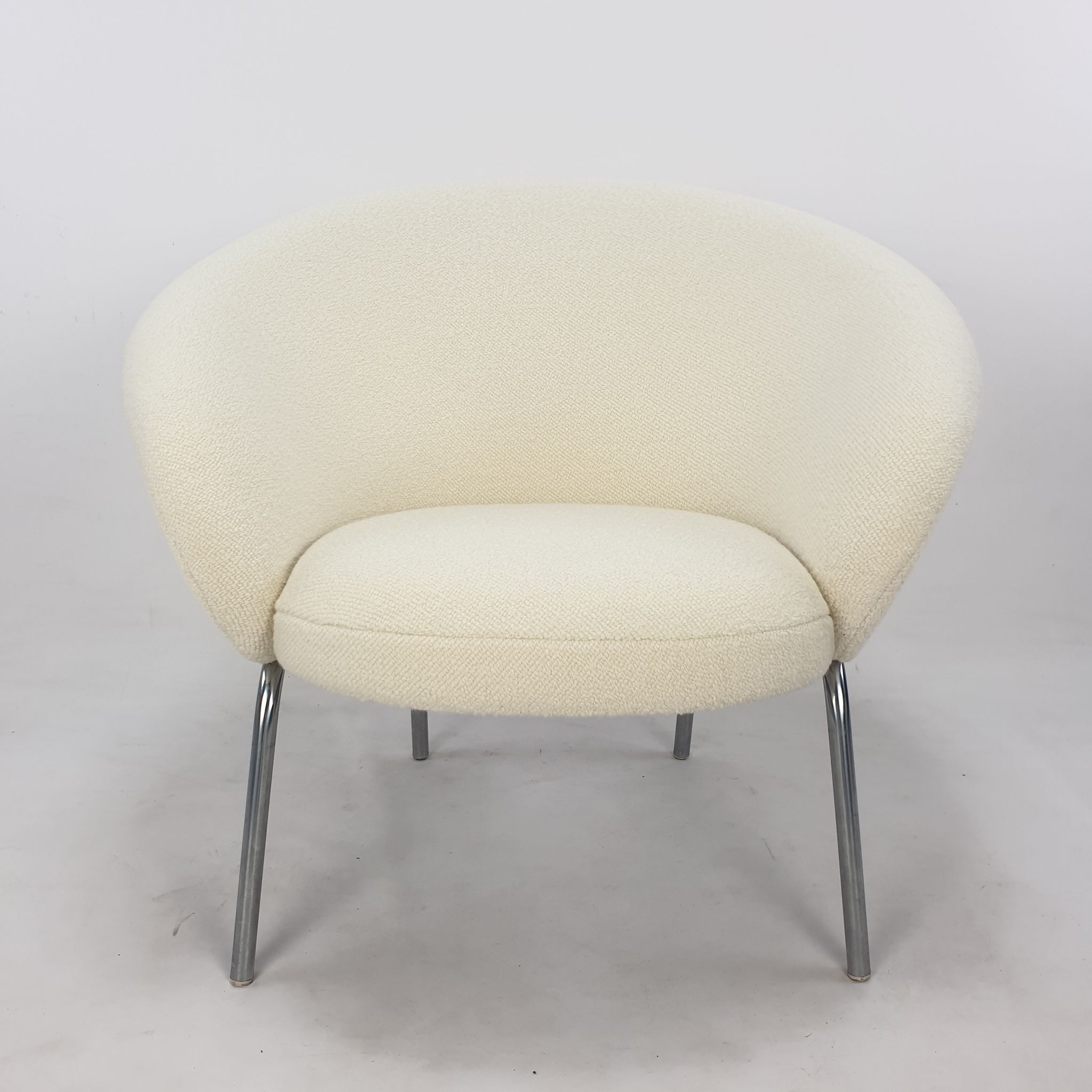 Model F570 Lounge Chair by Pierre Paulin for Artifort, 1960s