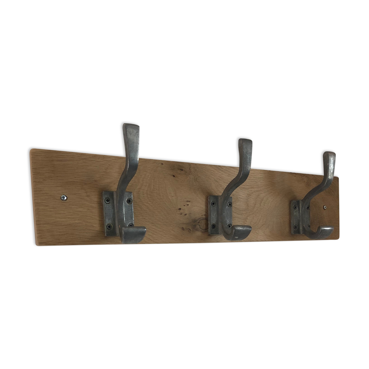Three-hooked patères on blond oak from a local school in the 50s/60s