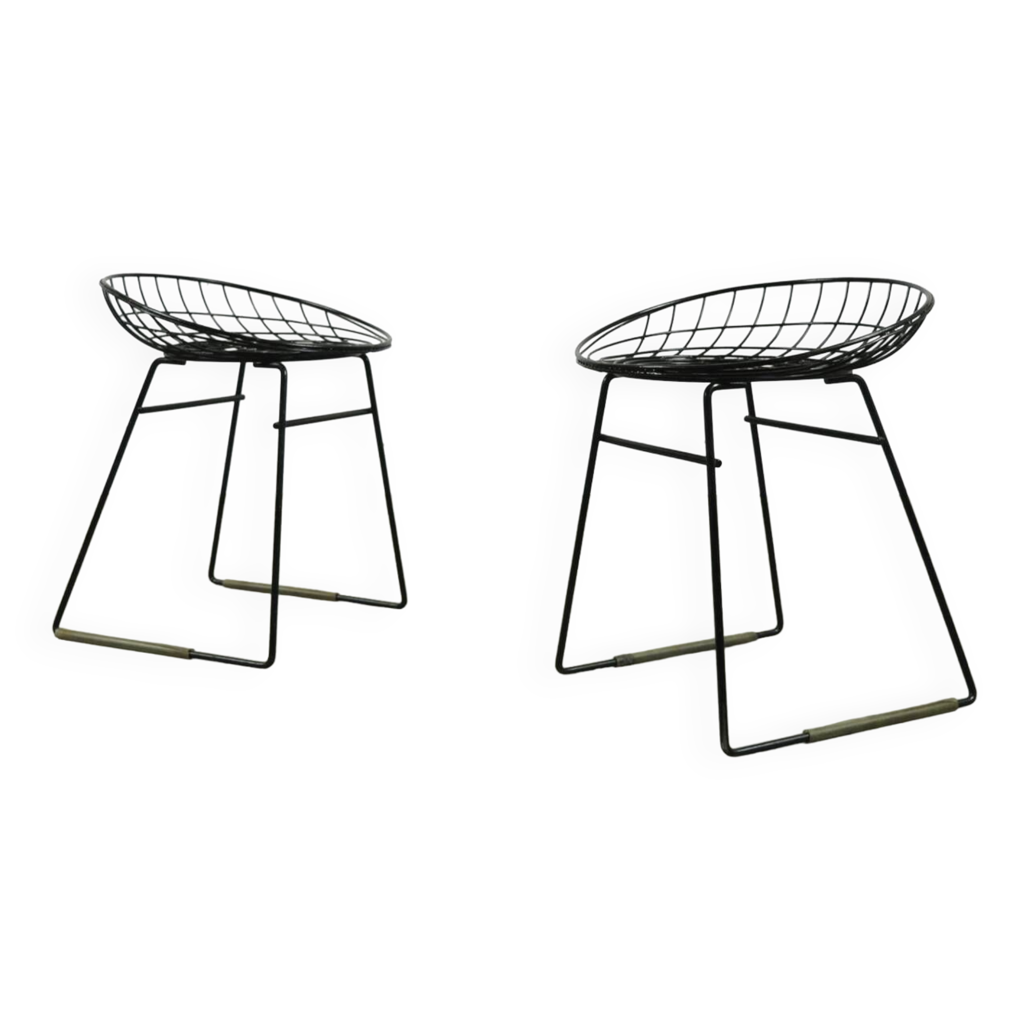 Set of two metal wire stools KM05 designed by Cees Braakman for Pastoe, 1950s