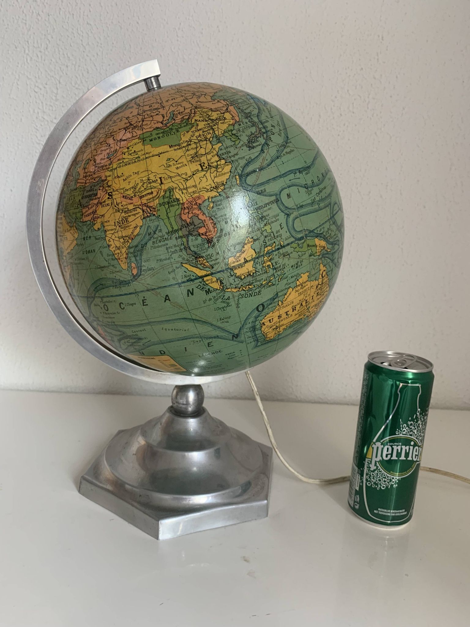 J.Forest vintage glass globe 1950 world map - 37 cm