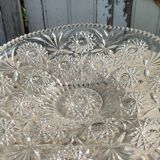 Presentation dish in cut crystal