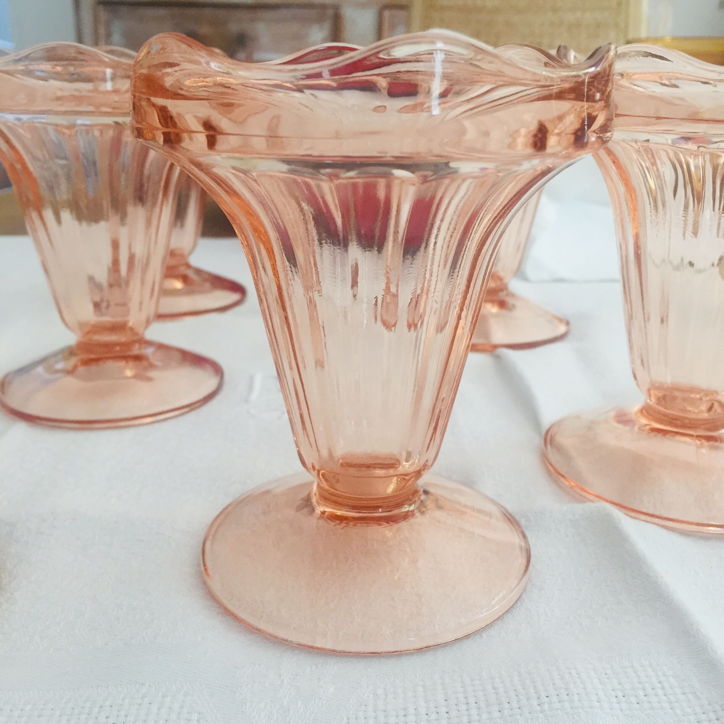 6 pink glass ice cups