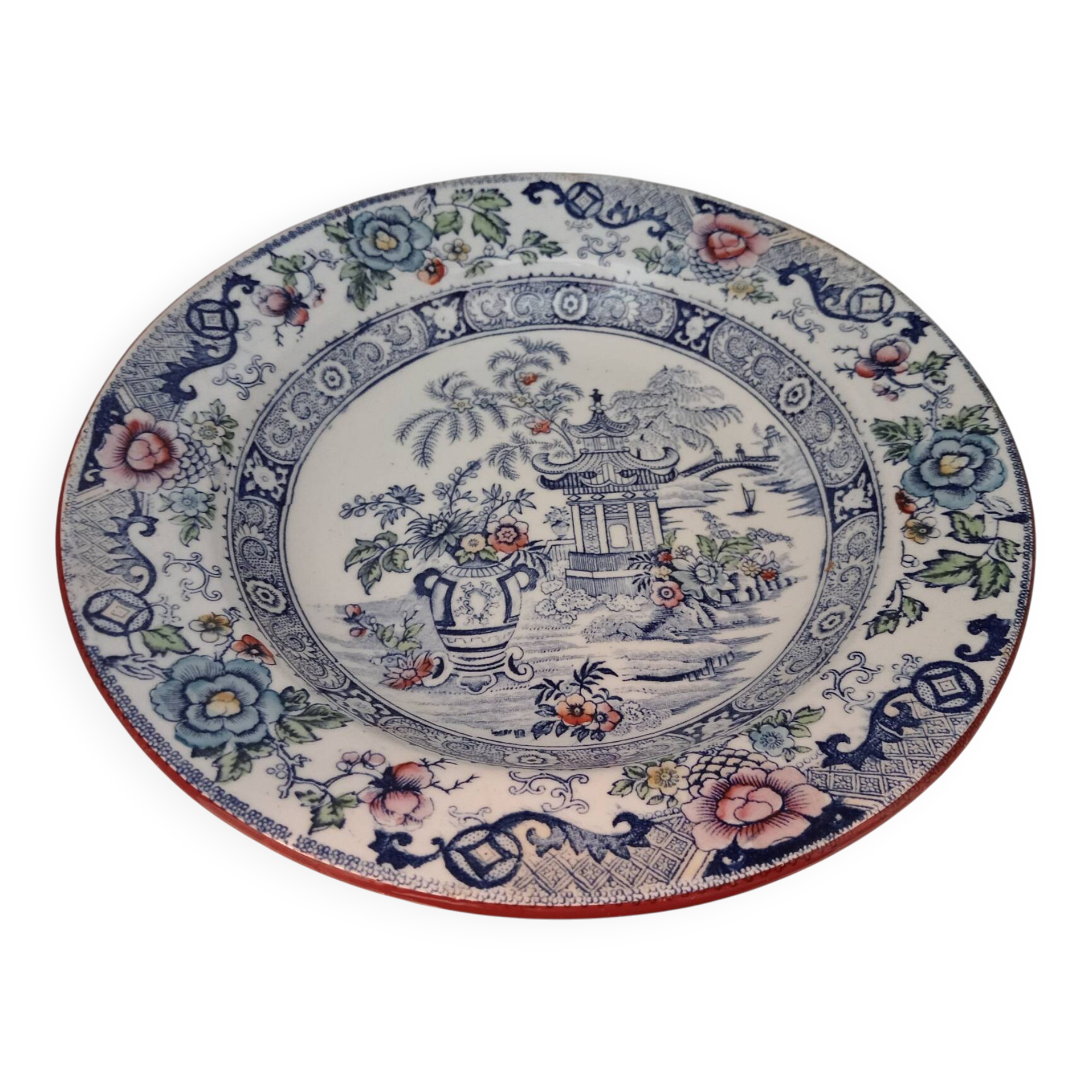 Deep dish Creil and Montereau