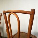 Set of 4 curved wooden bistro chairs, pin back