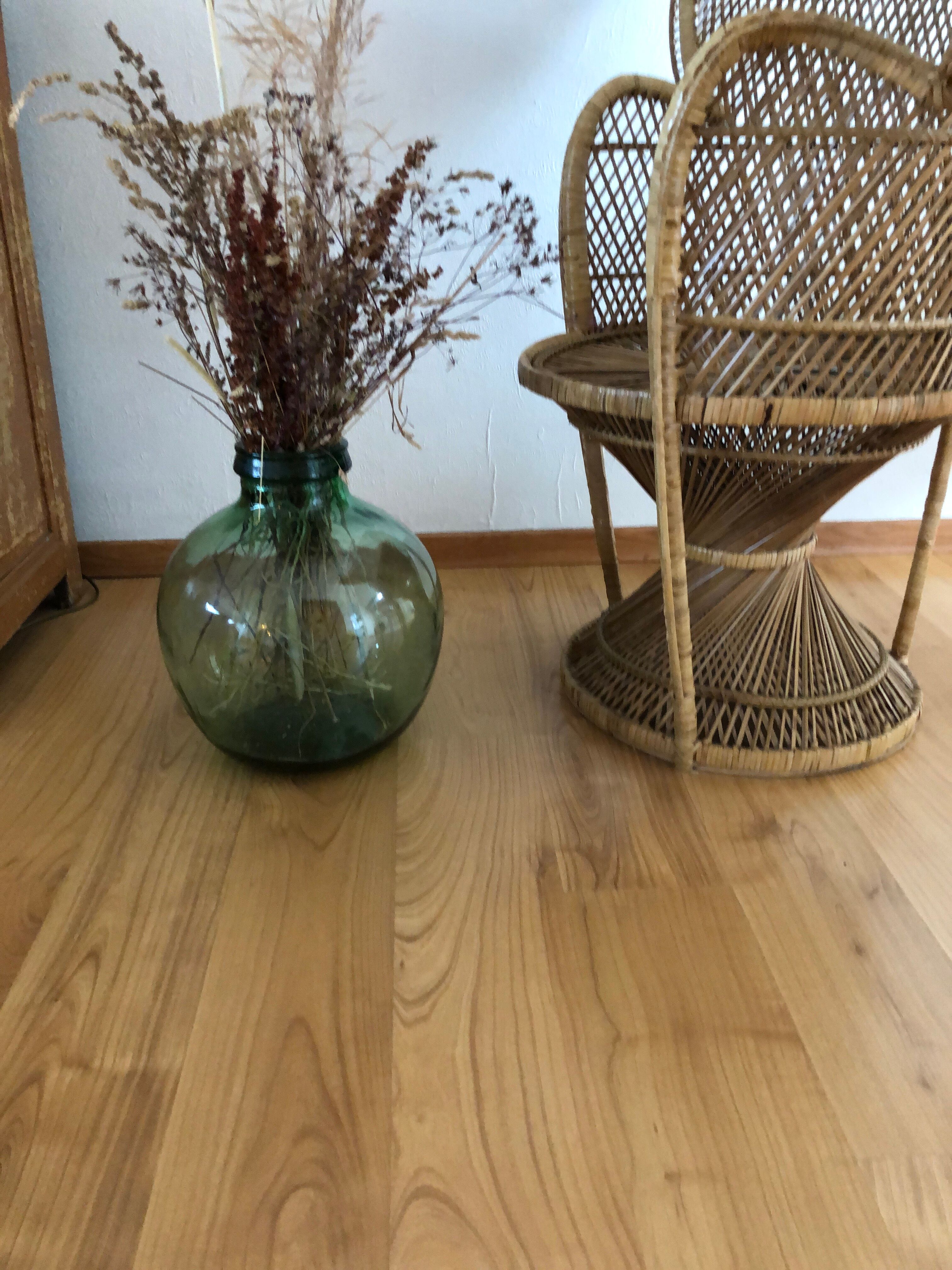 Emmanuelle chair - peacock