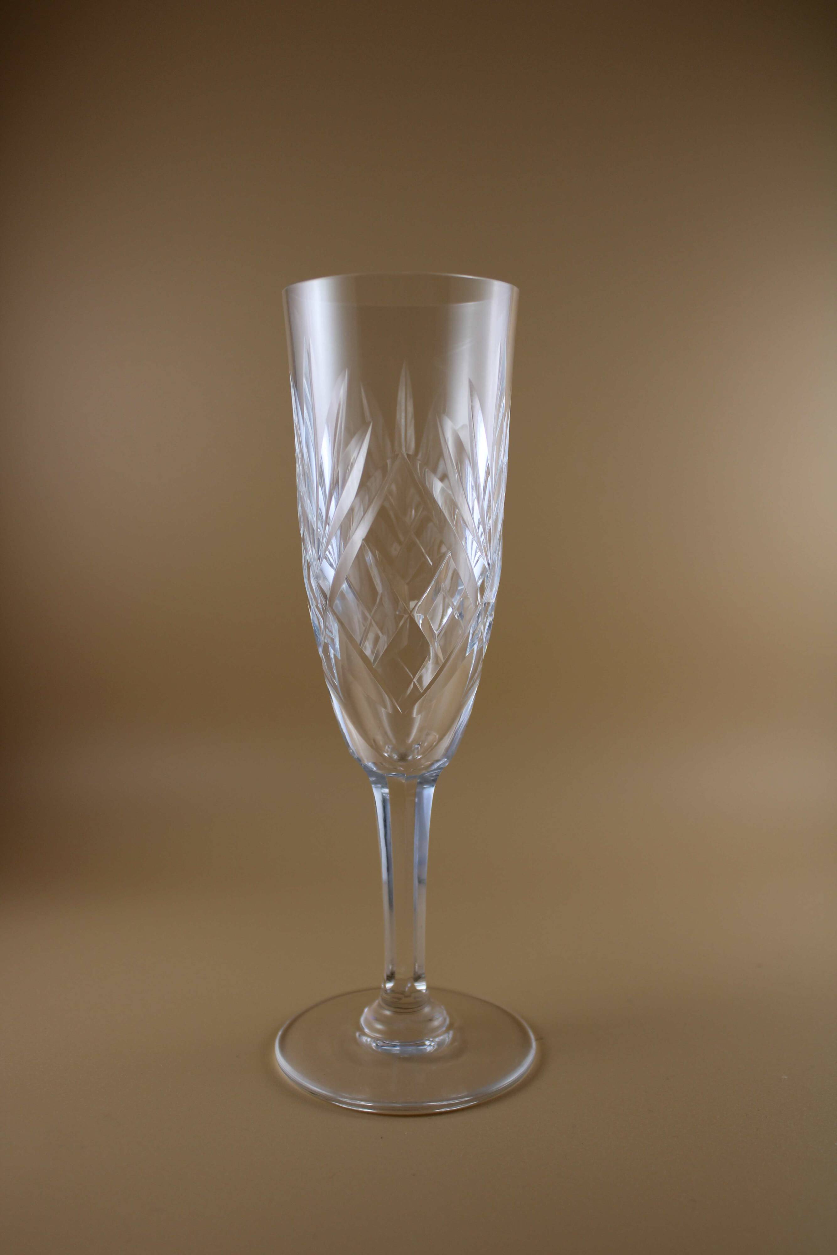 Service of 36 Saint Louis Chantilly glasses.