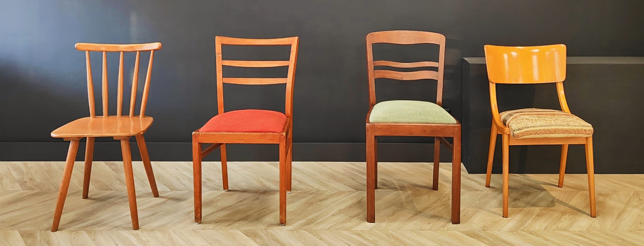 Four mid century chairs | vintage - set of 4 dining chairs