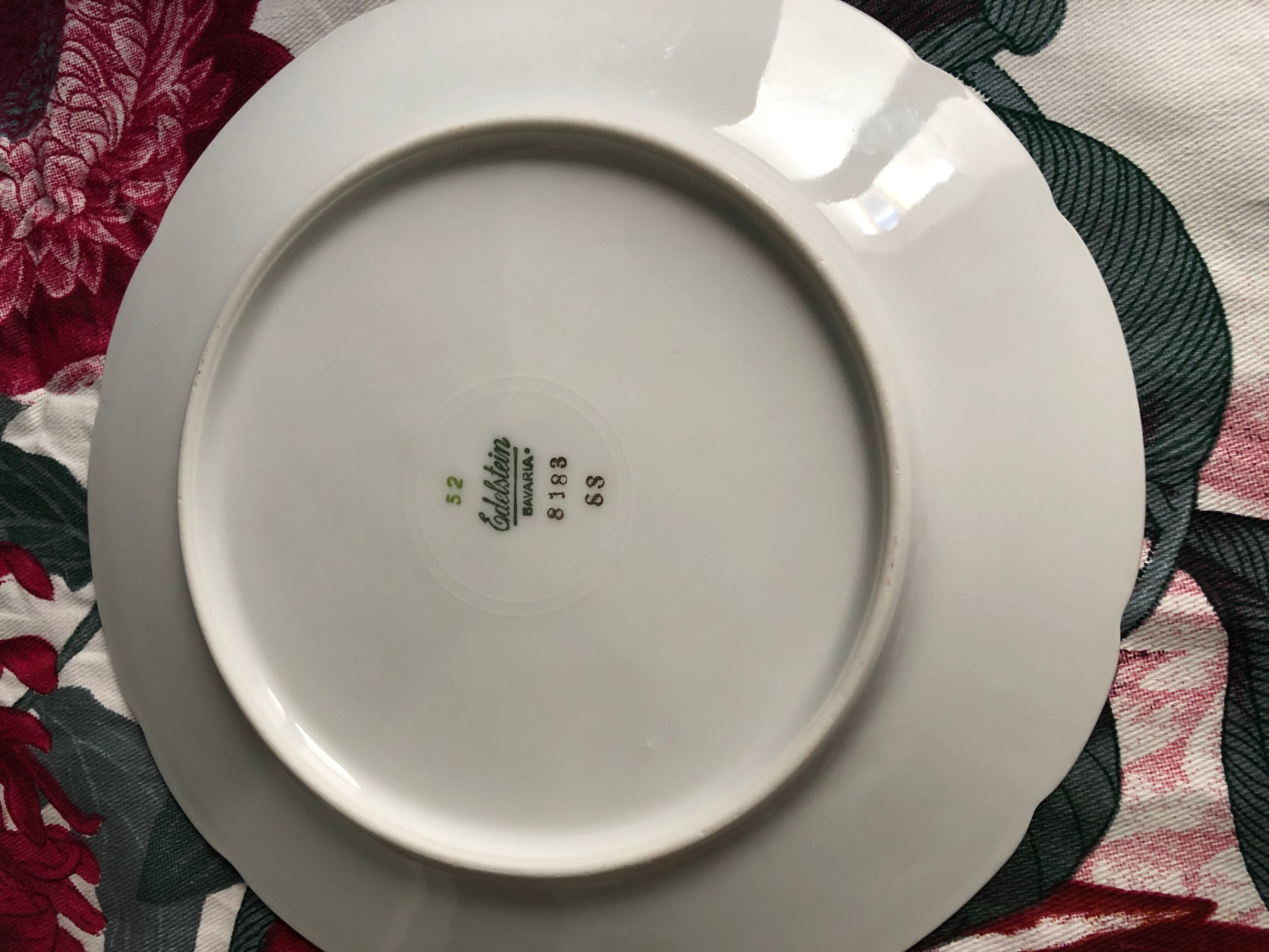 Porcelain Edelstein dessert plates