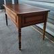 Bureau ministre de centre milieu style Louis Philippe en bois et cuir