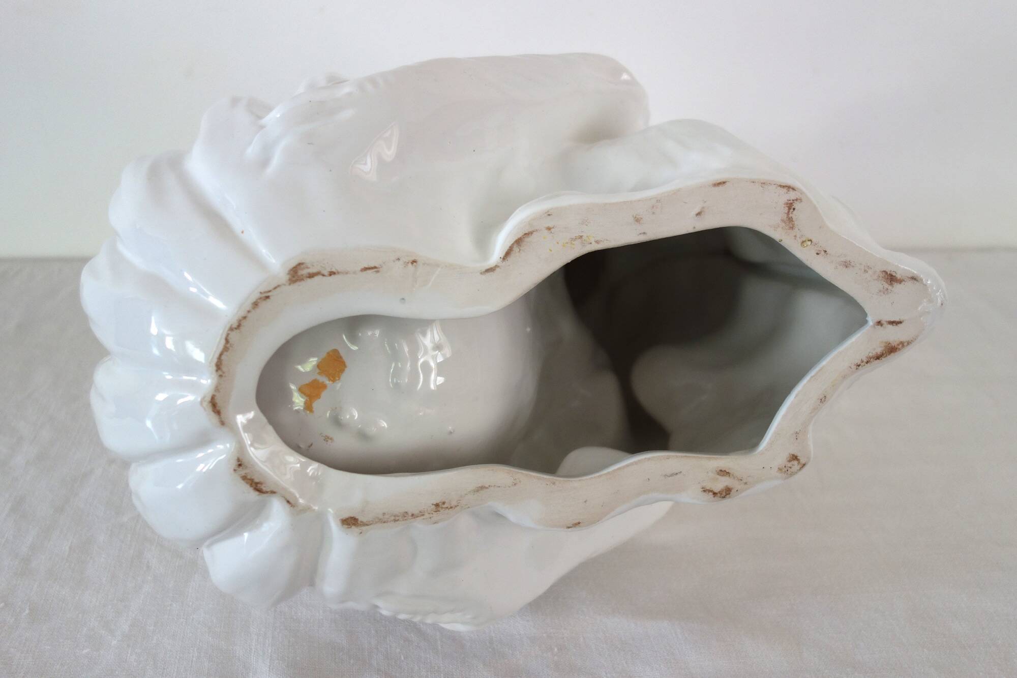 Vintage single cache-pot with ceramic bananas, Italy.
