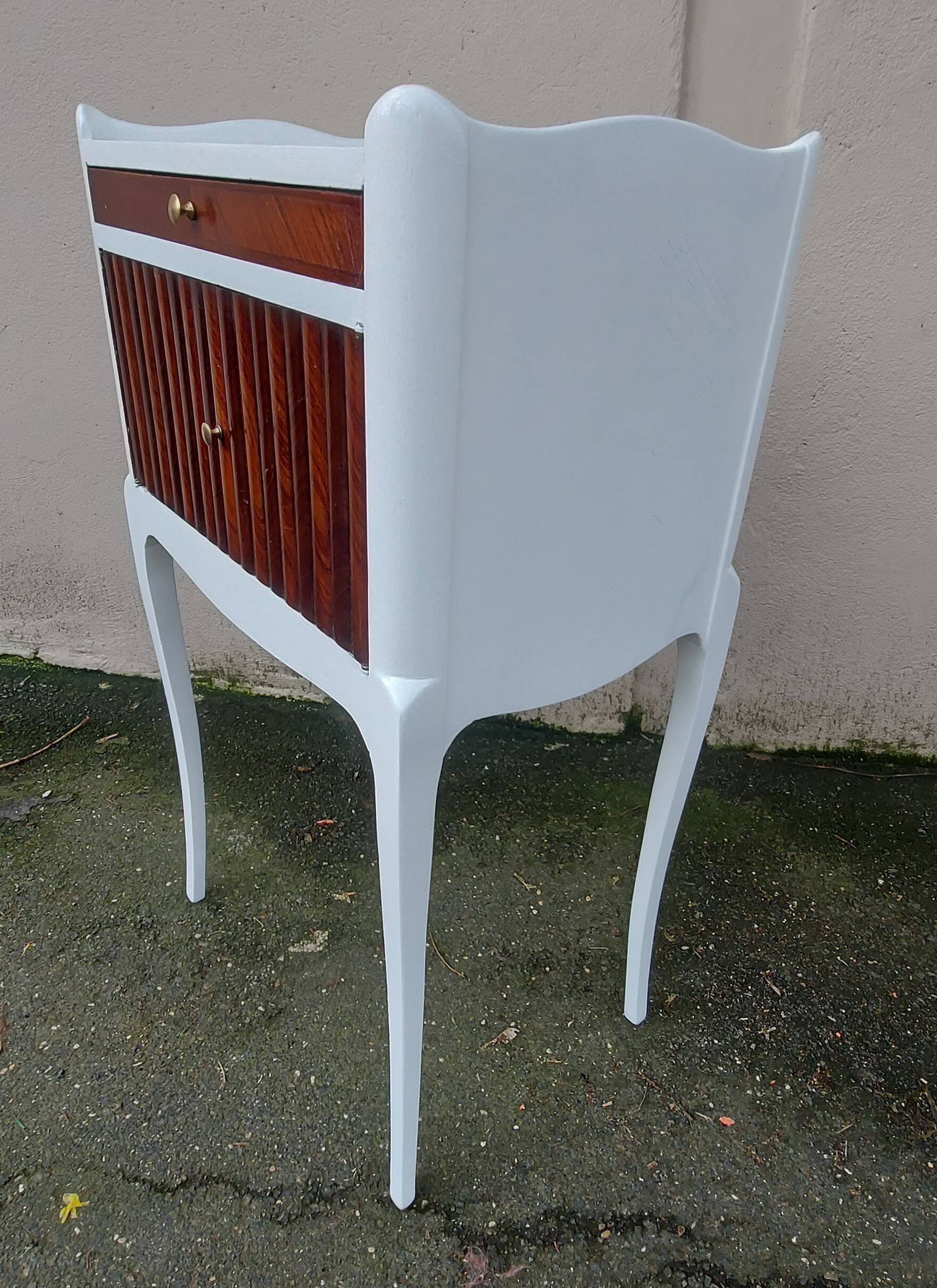 old bedside table in wood and white