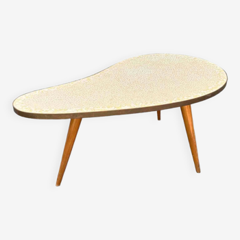 Table basse en forme de Kindey avec carreaux de mosaïque
