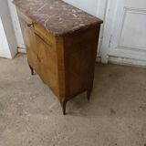 Commodity in rosewood veneer