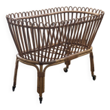Rattan cradle
