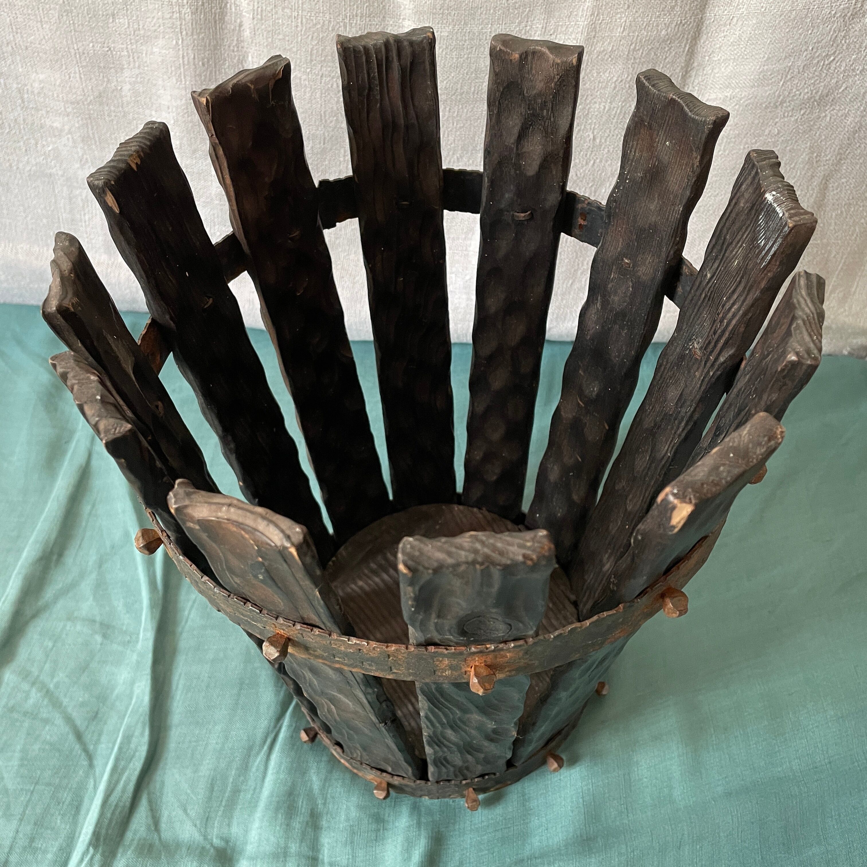 Brutalist basket wood and wrought iron 1950/1960