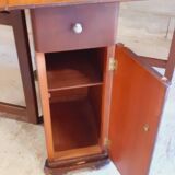 Gateleg table.