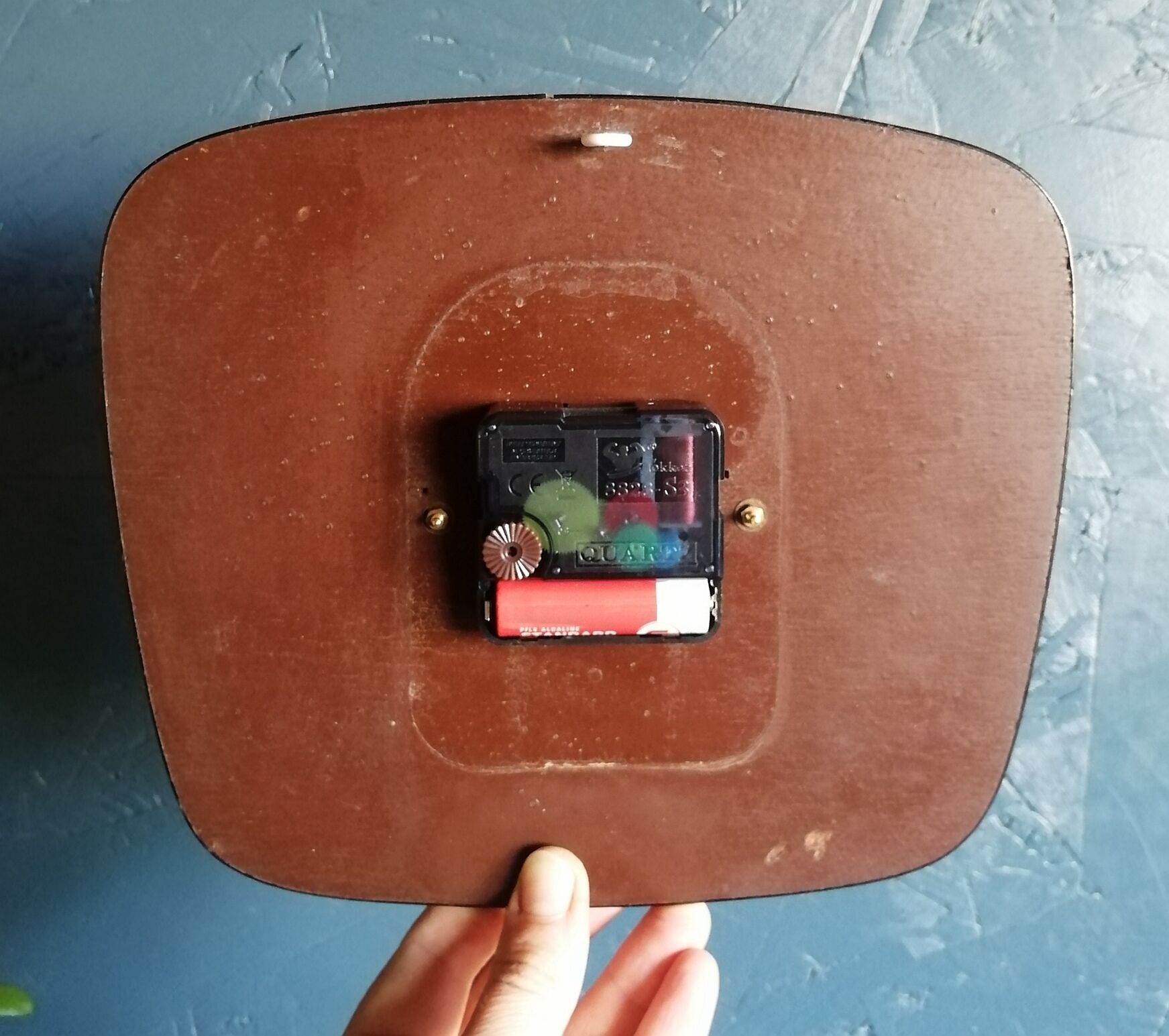 Vintage formica silent rectangular wall clock "Electric golden black"