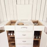 Buffet en bois peint en blanc
