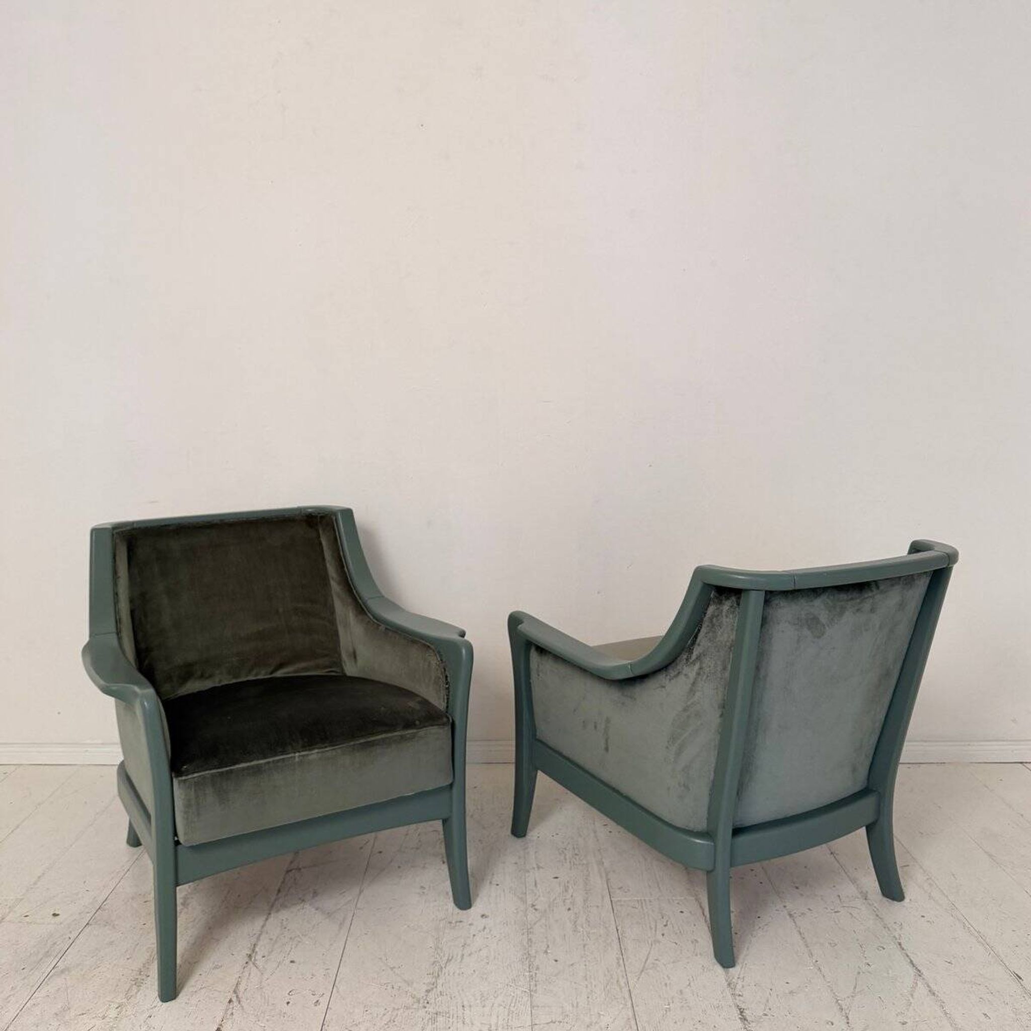 Pair Lounge Chairs in green velvet and lacquered wood, France, 1950