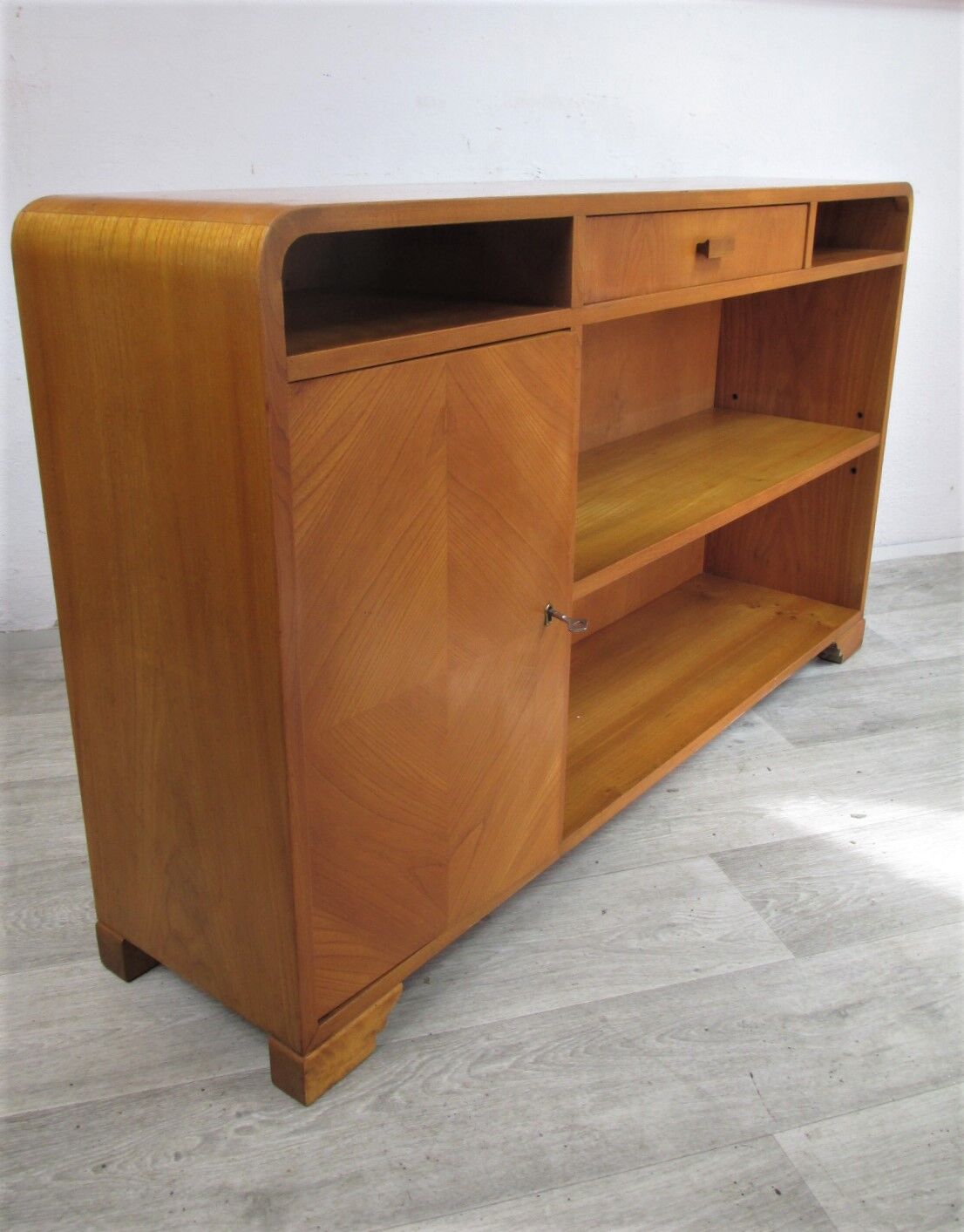 Cabinet, 1960s