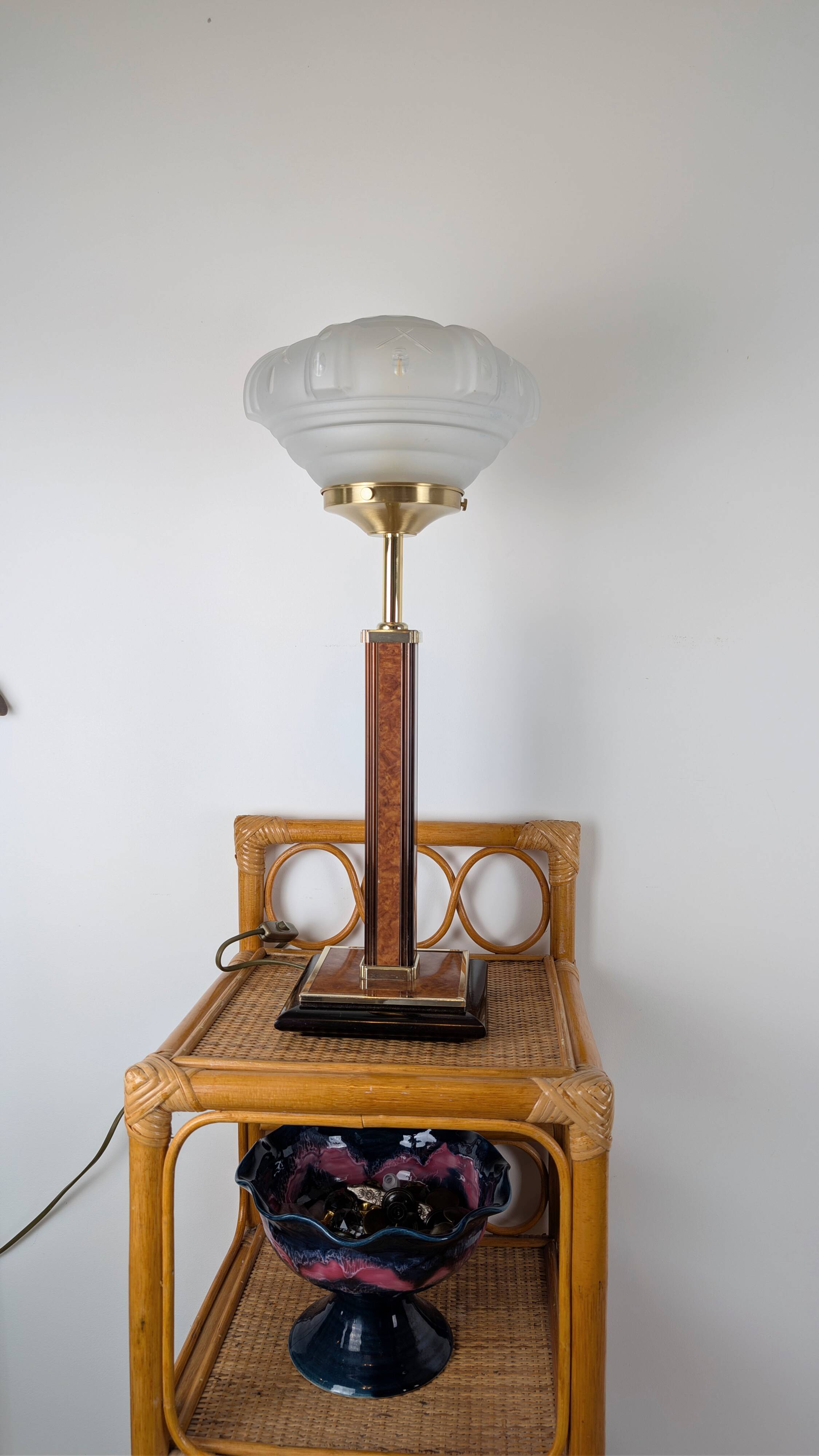 Lampe de table Art Déco pied Monteuse N°25 et verre opalin