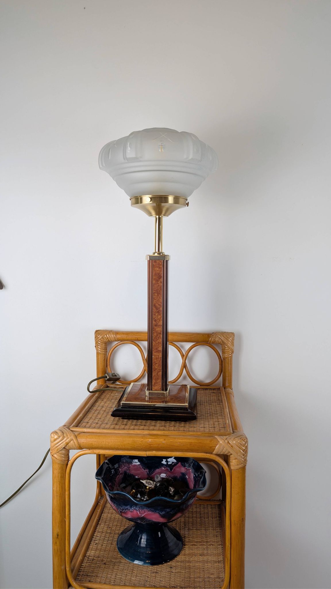 Lampe de table Art Déco pied Monteuse N°25 et verre opalin