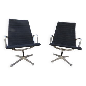 Pair of black armchairs Charles & Ray Eames EA116 Aluminium Group Herman Miller edition