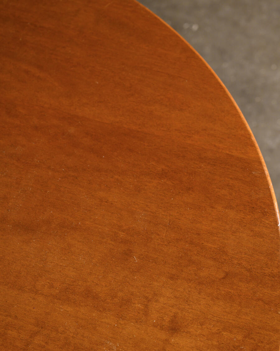 Thonet extending table