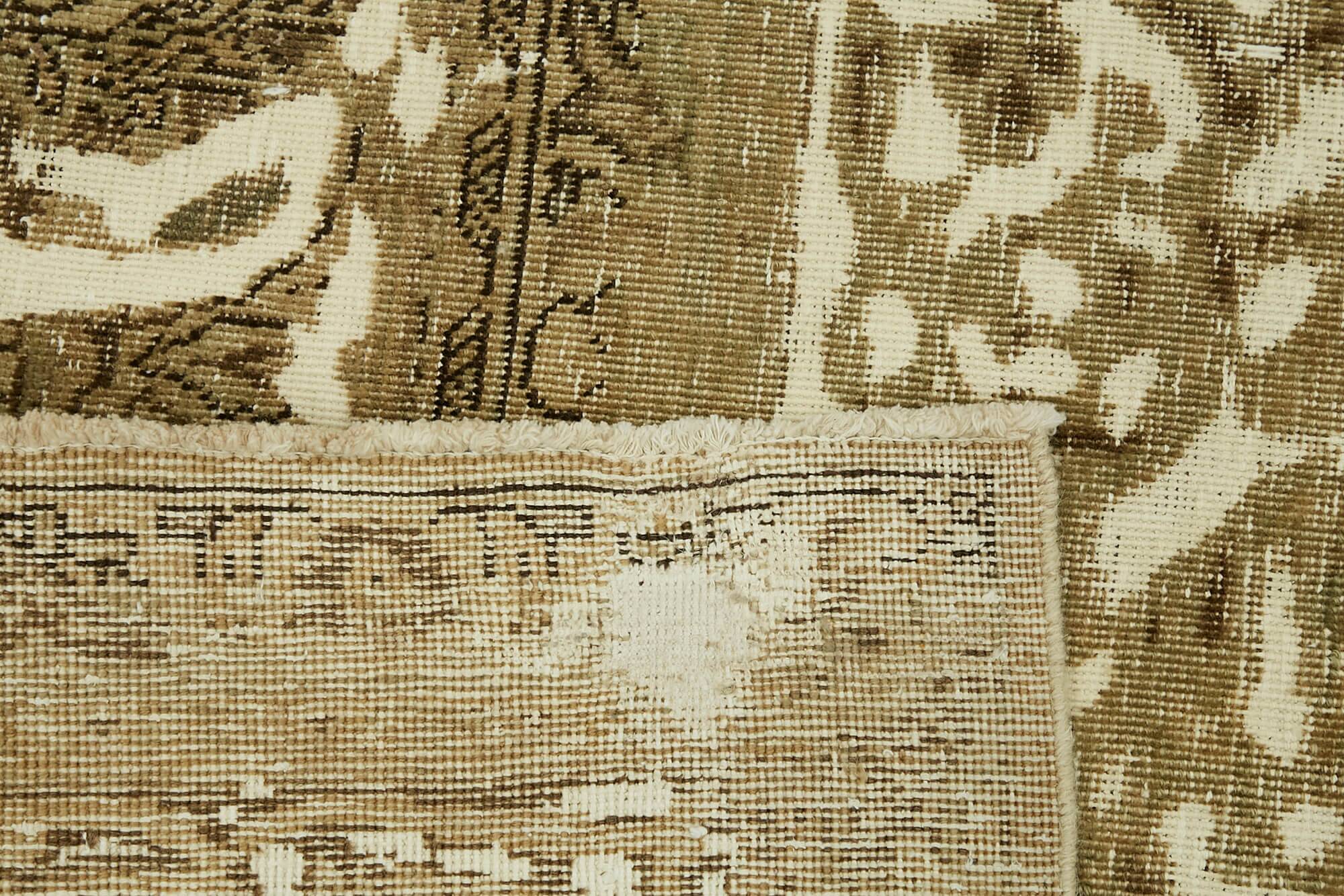 Handmade Turkish Unique 1980s 284 cm x 380 cm Beige Wool Carpet