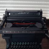Machine à écrire Japy années 30