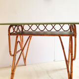Rattan table