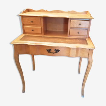 Writing desk