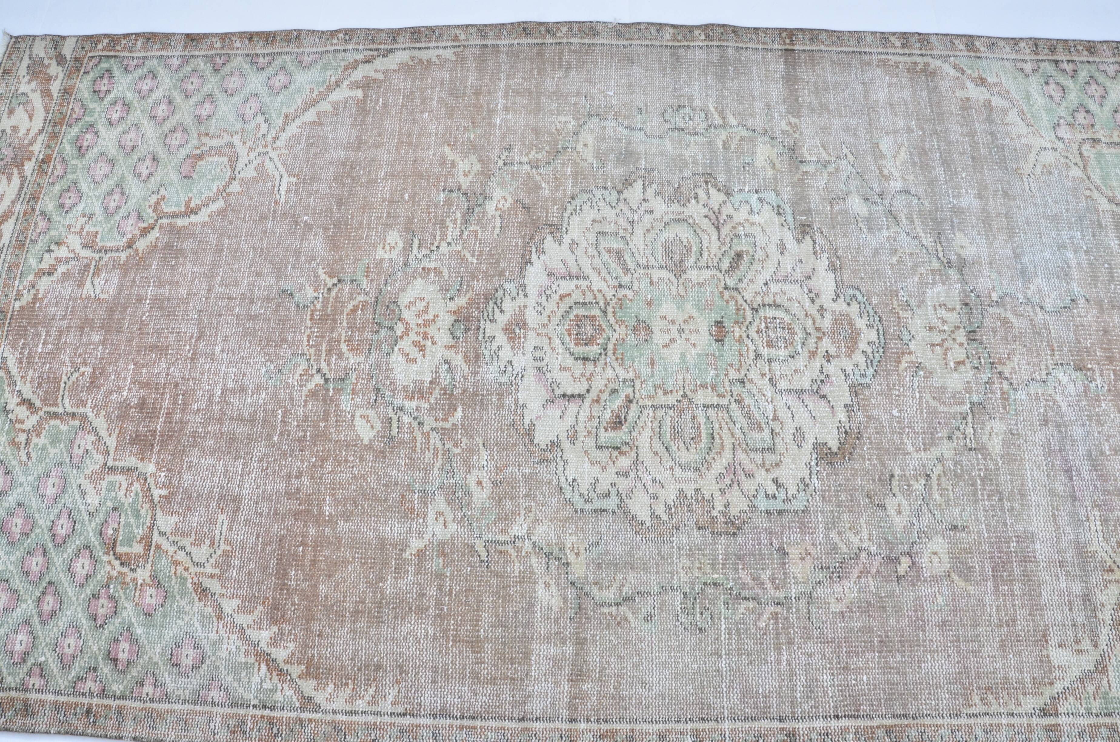 Ethnic Vintage wool Oushak Rug sku 3312