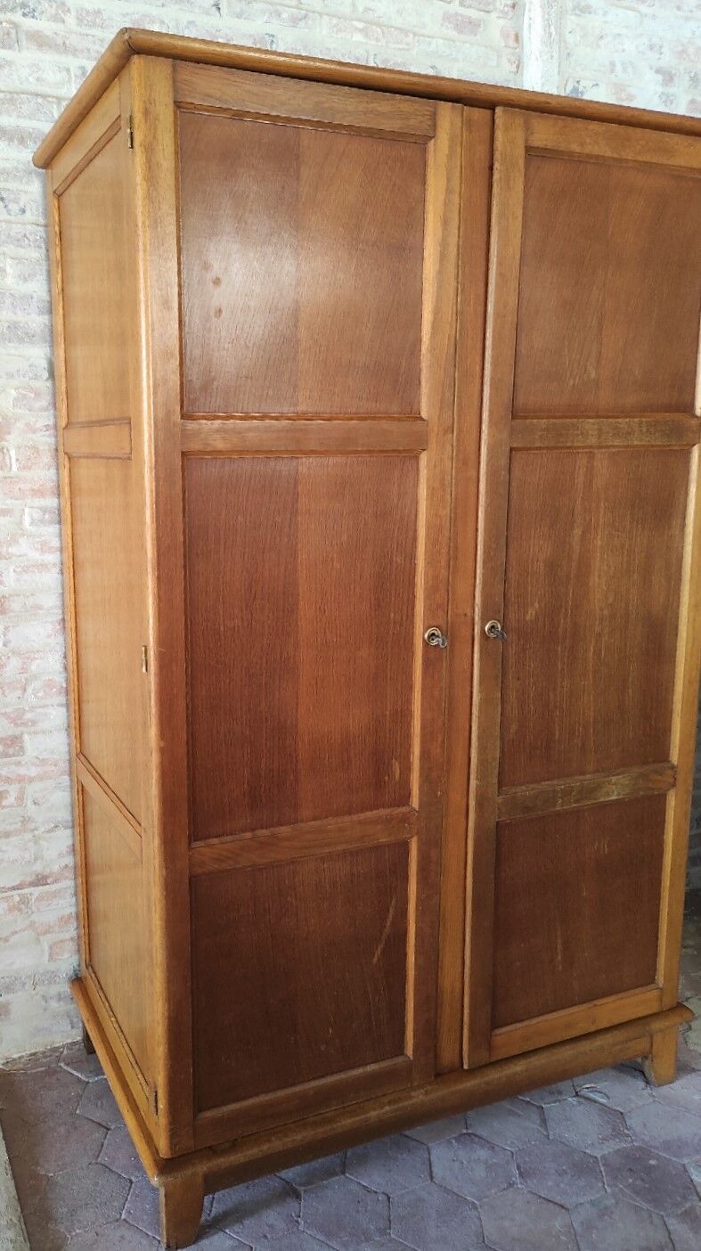 Armoire