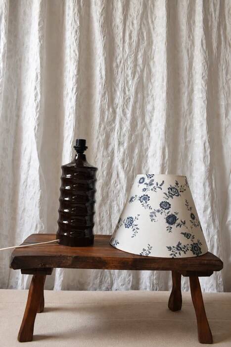 Sculptural ribbed ceramic table lamp Hungary 1970s