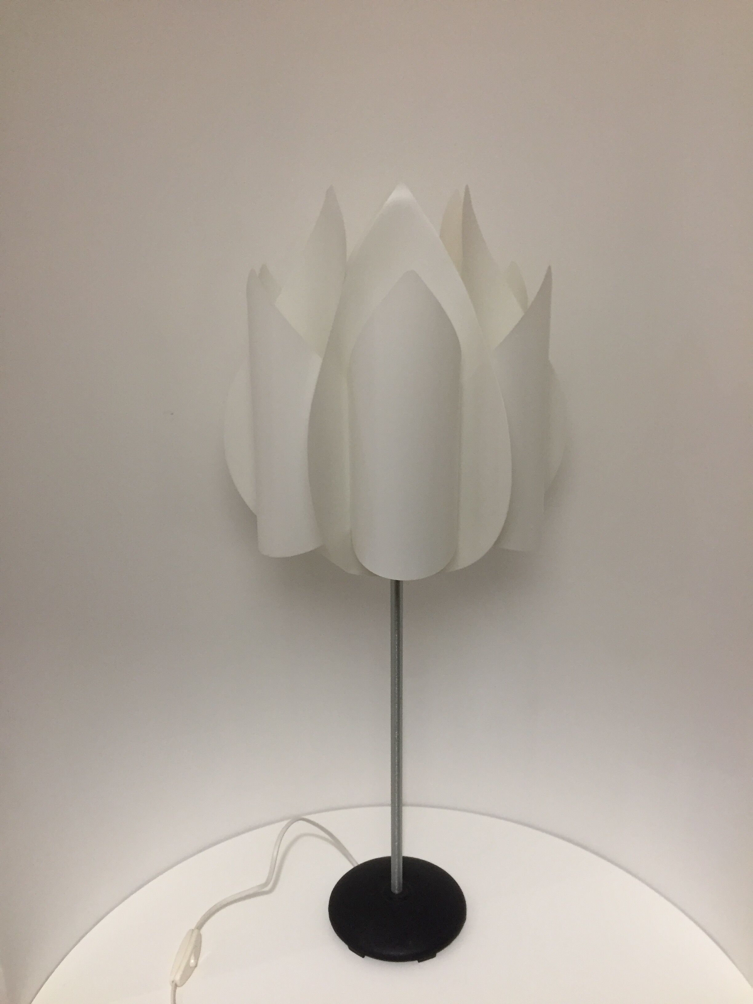 Tulip lamp, Knappa Tulpan, Ikea vintage design, year 1970