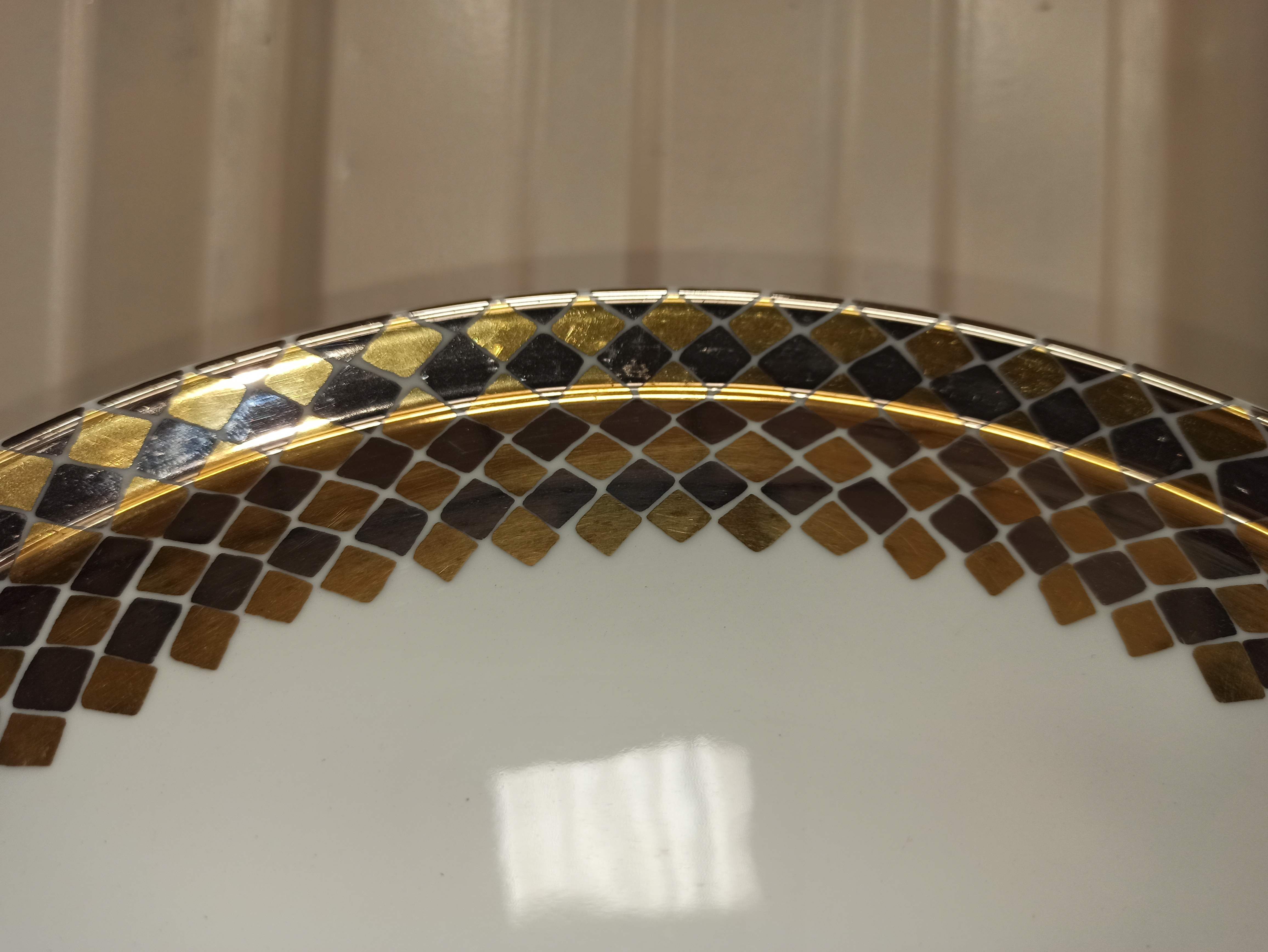 Dish Yves Saint Laurent gilded silver décor Menara